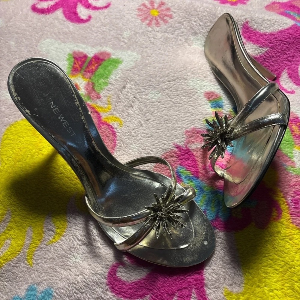 Nine West Silver Heels with Starburst Detail